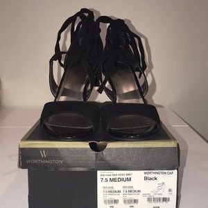Worthington🖤 Black strap heels 🖤brand new